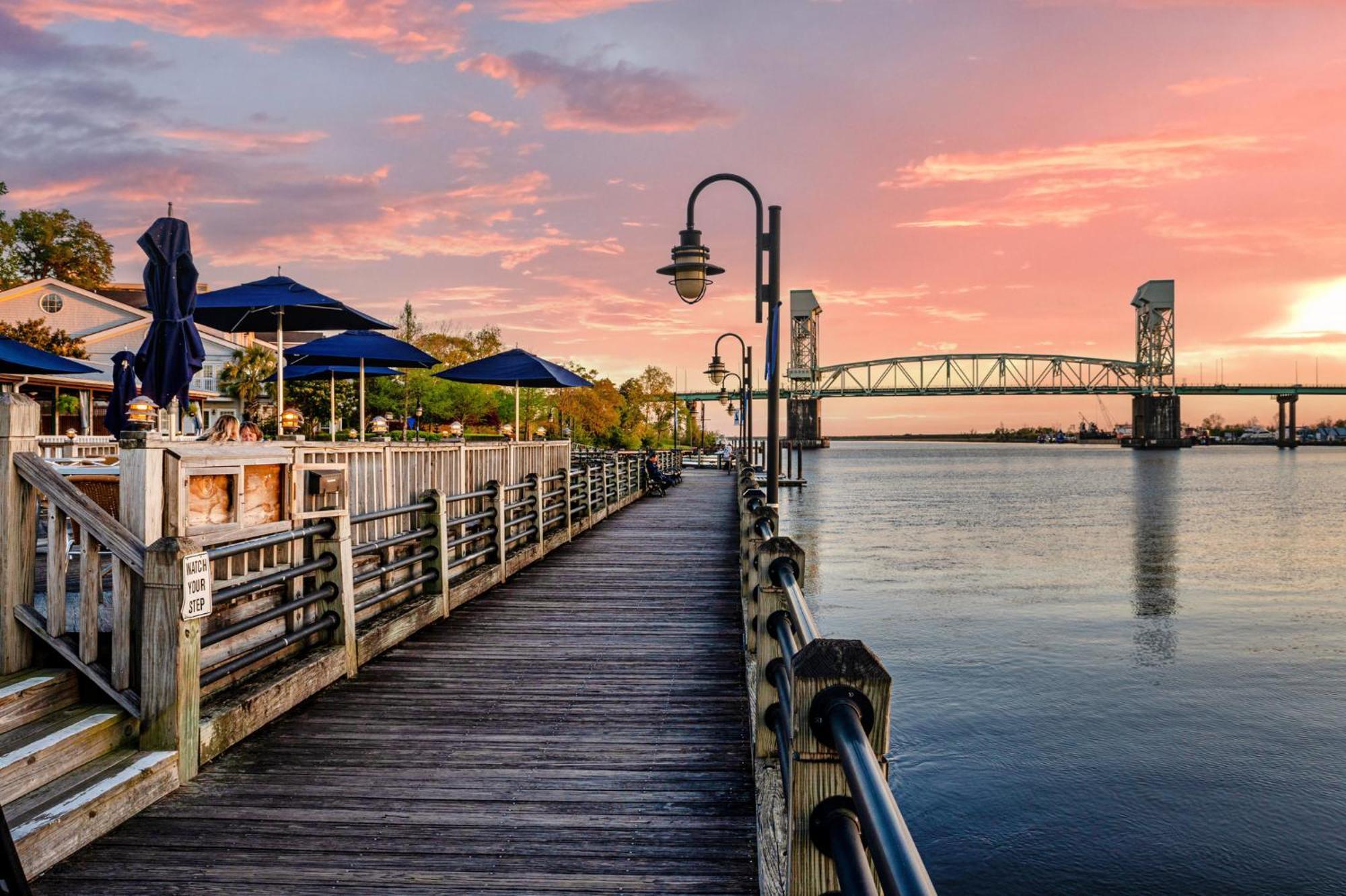 Staybridge Suites Wilmington East By Ihg Kültér fotó